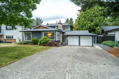 6255 180a Street, Surrey, BC, Surrey — Single Family Residence for sale