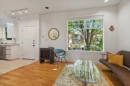 1239 E 22nd Avenue, Vancouver, BC, Vancouver — Single Family Residence for sale