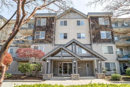 301 2350 Westerly Street, Abbotsford, BC, Abbotsford — Apartment/Condo for sale