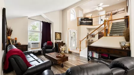 Kitchen Photo of 20516 124a Avenue, Maple Ridge, BC