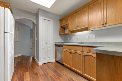 Kitchen Island Photo of 64 46360 Valleyview Road, Chilliwack, BC