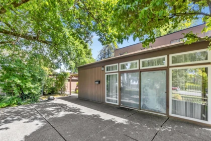 Breakfast Nook Photo of 14246 102 Avenue, Surrey, BC