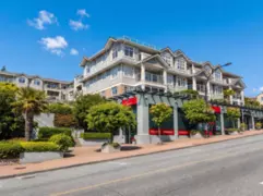 204 15621 Marine Drive, White Rock, BC