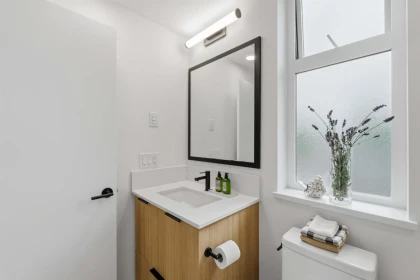 Powder Room Photo of 403 13439 94a Avenue, Surrey, BC