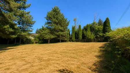 18118 Claytonwood Crescent, Surrey, BC, Surrey — Single Family Residence for sale