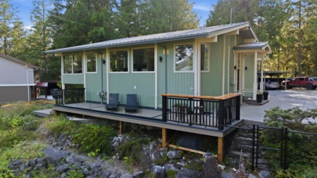 Outdoor Patio Photo of 4247 Francis Peninsula Road, Madeira Park, BC