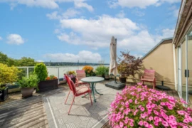409 5 K De K Court, New Westminster, BC