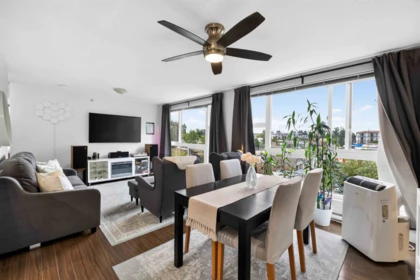 Breakfast Nook Photo of 403 12075 228 Street, Maple Ridge, BC