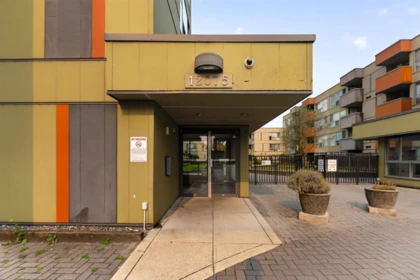 403 12075 228 Street, Maple Ridge, BC, Maple Ridge — Apartment/Condo for sale