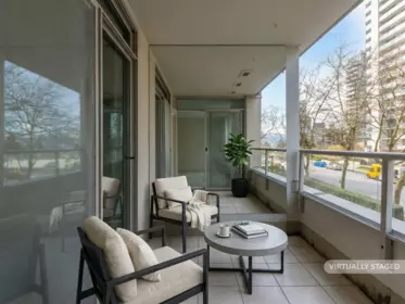 Office / Den Photo of 305 6070 Mcmurray Avenue, Burnaby, BC