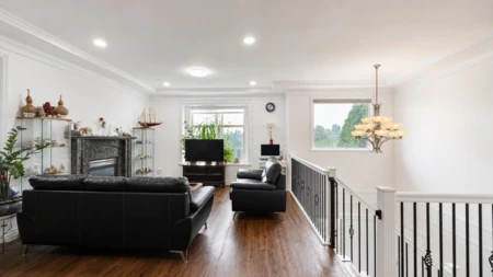 7979 11th Avenue, Burnaby, BC, Burnaby — Single Family Residence for sale