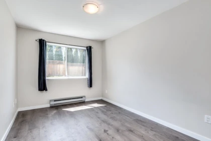Walk-In Closet Photo of 105 2750 Fuller Street, Abbotsford, BC