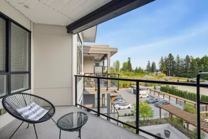 Office / Den Photo of 402 20356 72b Avenue, Langley, BC