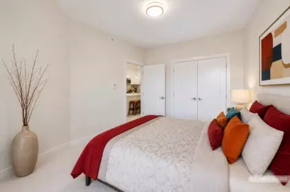 Walk-In Closet Photo of 402 20356 72b Avenue, Langley, BC