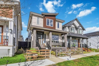 19247 71 Avenue, Surrey, BC, Surrey — Single Family Residence for sale