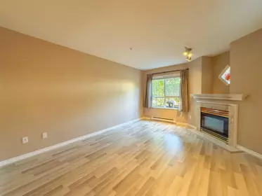 120 2970 Princess Crescent, Coquitlam, BC, Coquitlam — Apartment/Condo for sale