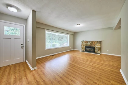 Kitchen Photo of 12313 Mcnutt Road, Maple Ridge, BC