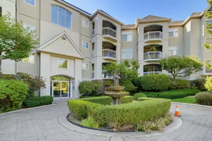 106 5677 208th Street, Langley, BC, Langley — Apartment/Condo for sale