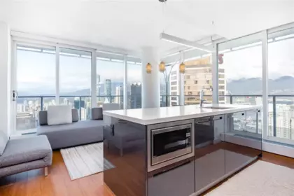 Dining Area Photo of 4605 777 Richards Street, Vancouver, BC