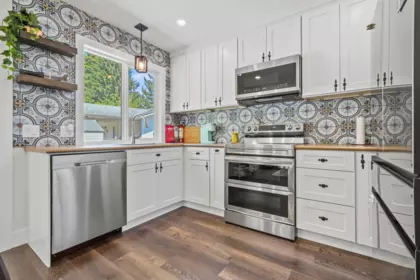34941 Douglas Avenue, Mission, BC, Mission — Single Family Residence for sale