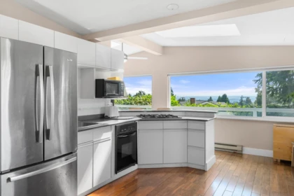 3920 Delbrook Avenue, North Vancouver, BC, North Vancouver — Single Family Residence for sale