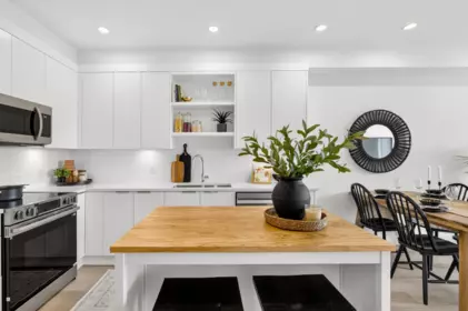 Kitchen Photo of 204 22348 North Avenue Avenue, Maple Ridge, BC