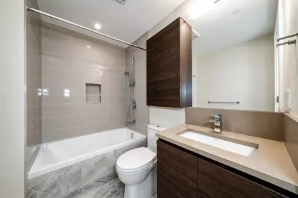 Guest Bathroom Photo of 2811 2108 Gilmore Avenue, Burnaby, BC