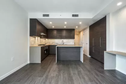 Kitchen Photo of 2811 2108 Gilmore Avenue, Burnaby, BC