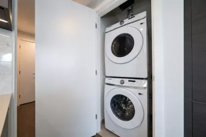 Mudroom Photo of 2811 2108 Gilmore Avenue, Burnaby, BC