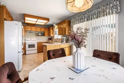 Primary Bedroom Photo of 215 6001 Promontory Road, Chilliwack, BC