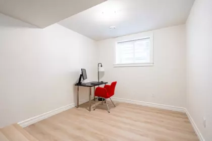 Hallway Photo of 16 3495 147a Street, Surrey, BC