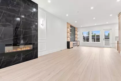 101 14275 Melrose Drive, Surrey, BC, Surrey — Half Duplex for sale