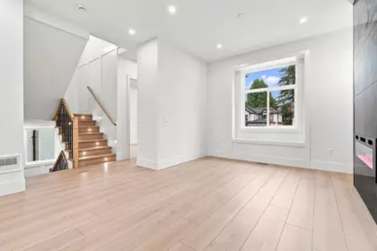 Kitchen Photo of 101 14275 Melrose Drive, Surrey, BC
