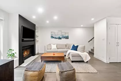 Living Room Photo of 3062 Willow Street, Vancouver, BC