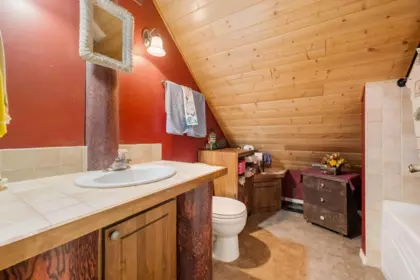 Laundry Room Photo of 5520 Graham Drive, Chilliwack, BC