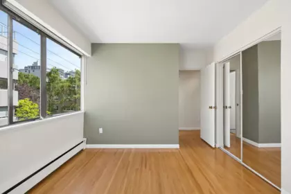 Laundry Room Photo of 401 1315 Cardero Street, Vancouver, BC