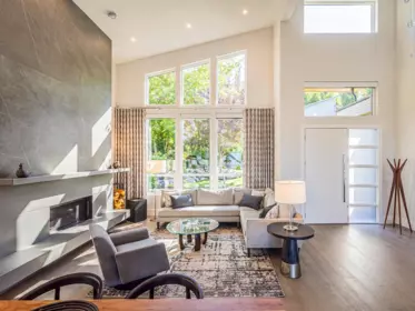 Living Room Photo of 41301 Horizon Drive, Squamish, BC