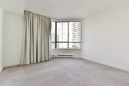 Walk-In Closet Photo of 501 738 Broughton Street, Vancouver, BC