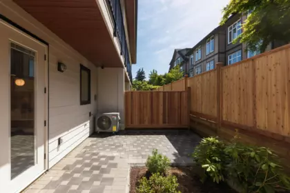 Garden / Landscaping Photo of 5 6525 Dufferin Avenue, Burnaby, BC