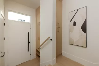 Guest Bathroom Photo of 5 6525 Dufferin Avenue, Burnaby, BC