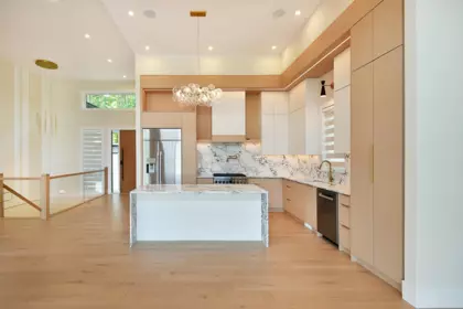 Kitchen Photo of 6555 N Gale Avenue, Sechelt, BC