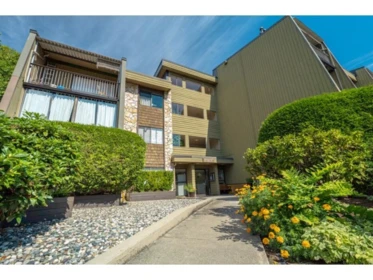 225 9101 Horne Street, Burnaby, BC, Burnaby — Apartment/Condo for sale