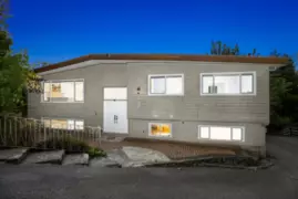 520 Ballantree Place, West Vancouver, BC