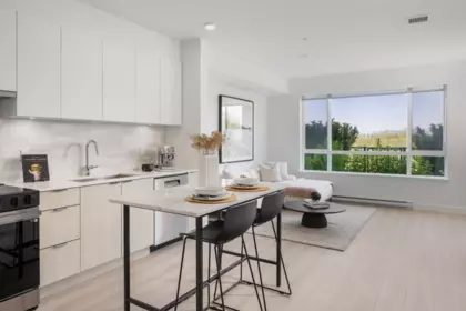 Breakfast Nook Photo of 218 2463 Rabbit Drive, Tsawwassen, BC