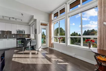 Guest Bathroom Photo of 401 10455 154 Street, Surrey, BC