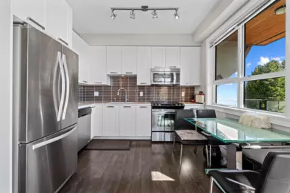 Loft / Bonus Room Photo of 401 10455 154 Street, Surrey, BC