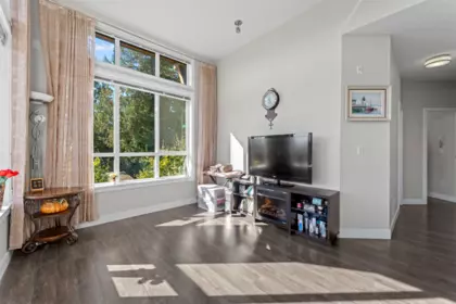 Pantry Photo of 401 10455 154 Street, Surrey, BC