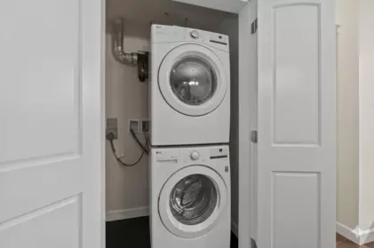 Laundry Room Photo of 20376 86 Avenue, Langley, BC