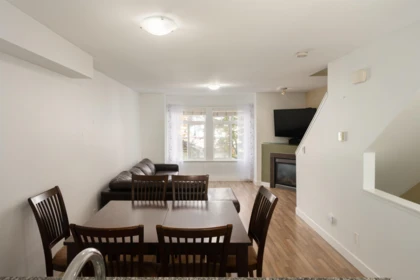 Kitchen Photo of 27 19448 68 Avenue, Surrey, BC