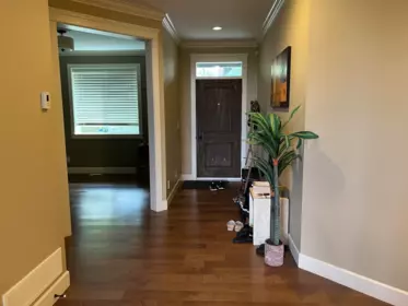 Walk-In Closet Photo of 7105 177a Street, Surrey, BC